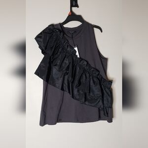 Romeo + Juliet Black Ruffled Top